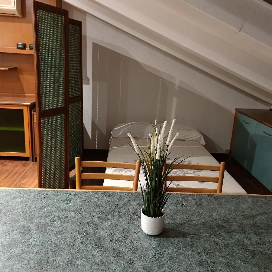 Loft Mansardato Monza 0*,